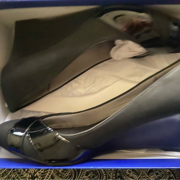 Life Stride Velocity Memory Foam Black dress heels - Picture 4 of 9